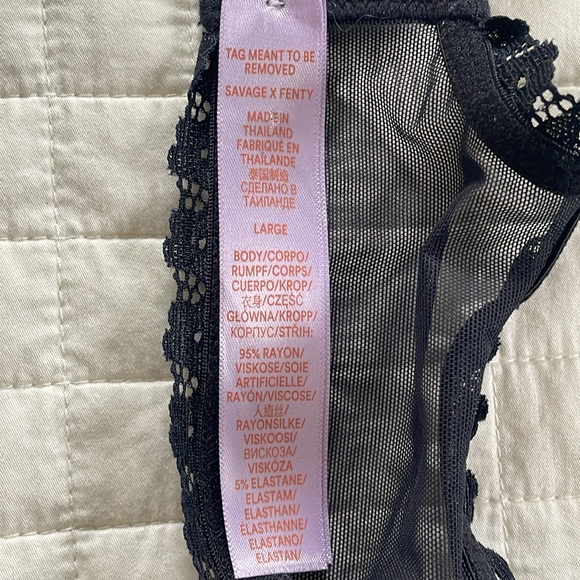 NWT | Savage Fenty | Black Lace Bralette size Large - Picture 4 of 4